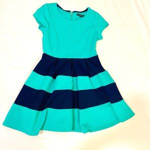 Girls green & navy dress size 10